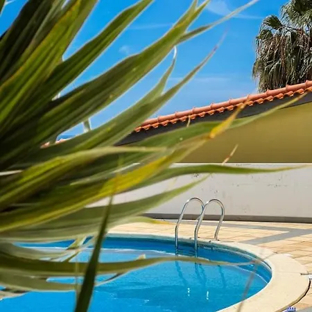 Апартаменты Guestready - A Splendid Sea-view *