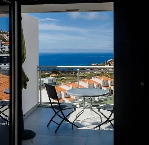 Guestready - A Splendid Sea-view Apartment *
