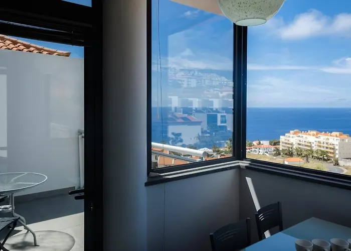 Guestready - A Splendid Sea-view Apartment