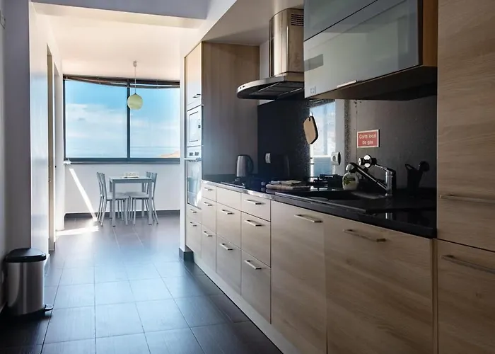 Guestready - A Splendid Sea-view Apartment Canico (Madeira)